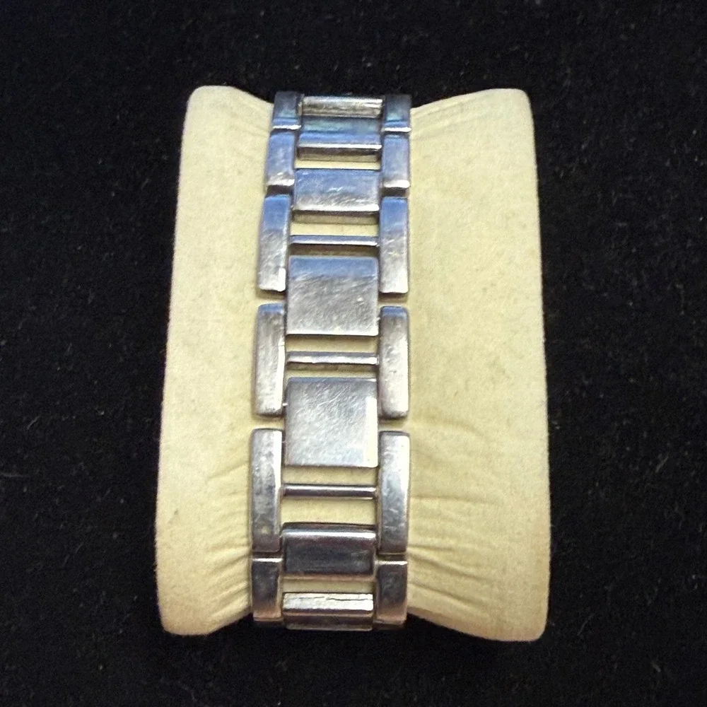 Lorus Womens Watch Silver Tone Rectangle Case Red Textured Dial Japan Movt Works